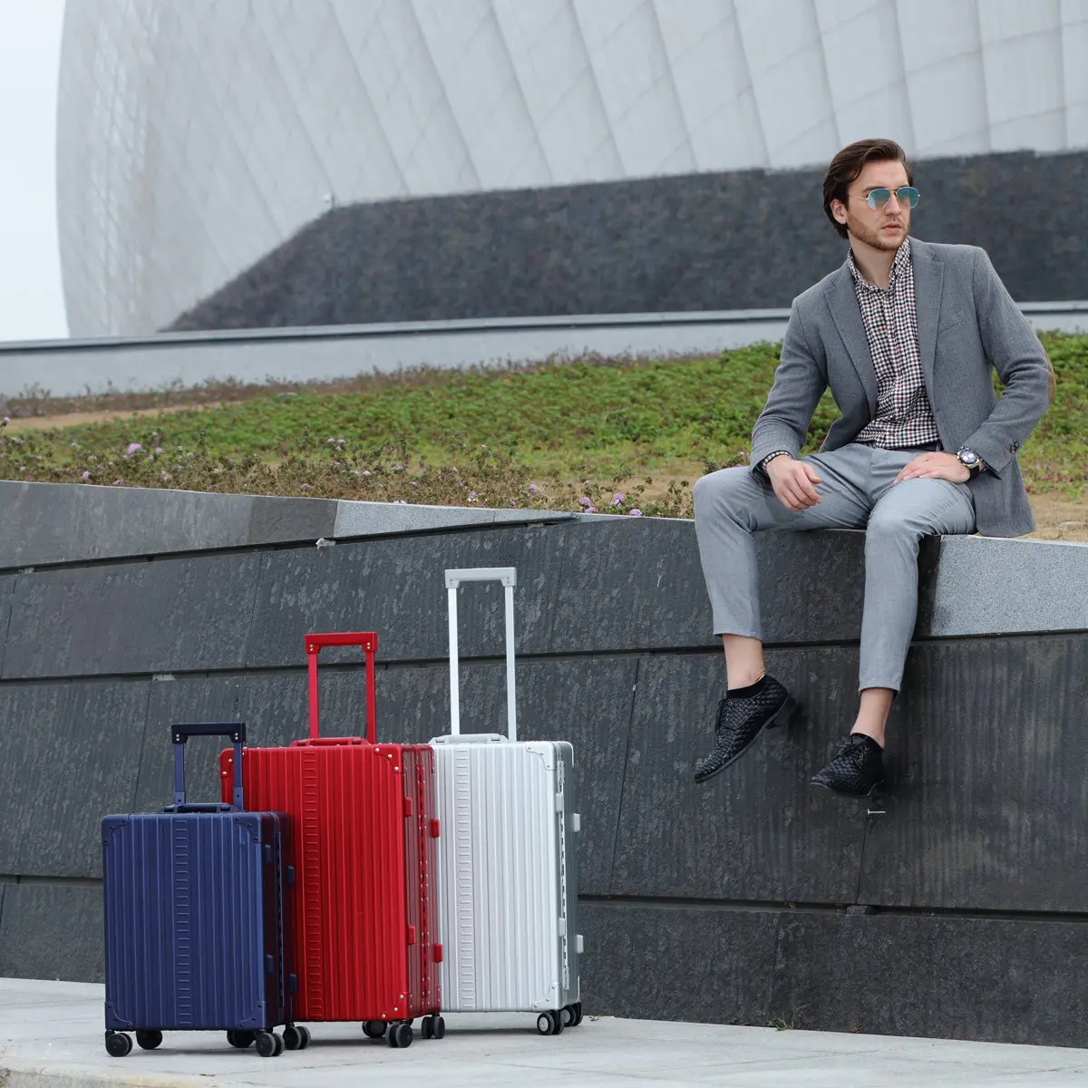 Why Large Case is a Necessity When You Have Long Travel Plans