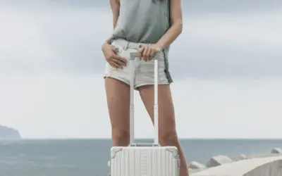 7 Benefits of Silver Aluminum Luggage