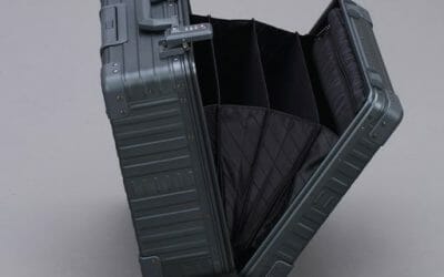 The Ultimate Guide to Choosing a Rolling Briefcase for Men