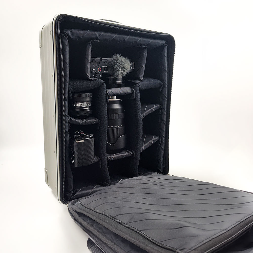 Packing-insert-with-cameras photo gear inside the backpack