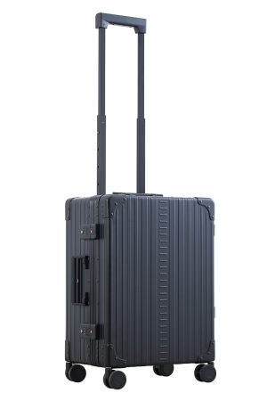 21" Carry-On with Shirt and Pant Packer Onyx